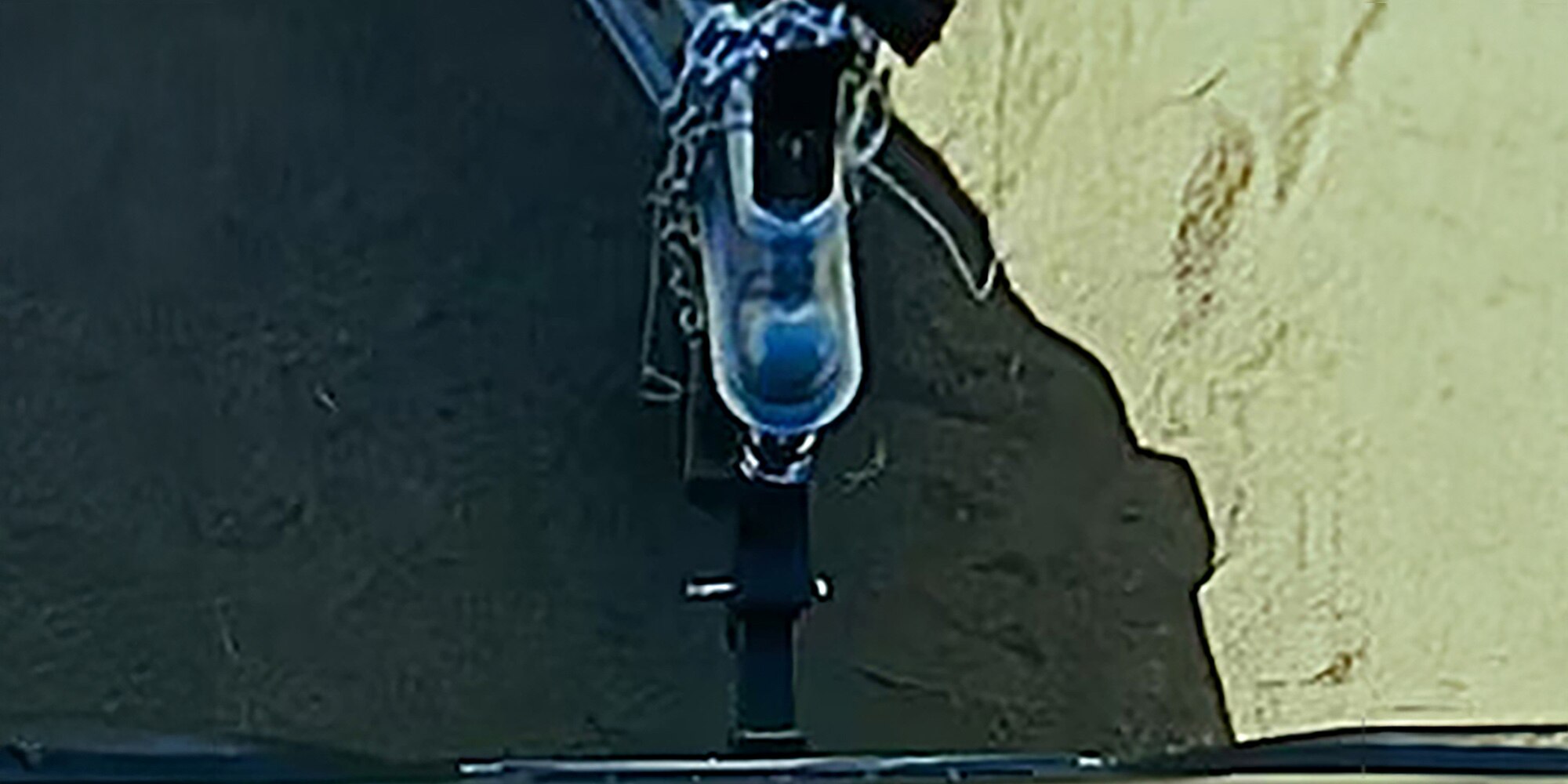 Dirija a Chevrolet Silverado 2026 com câmera 360º